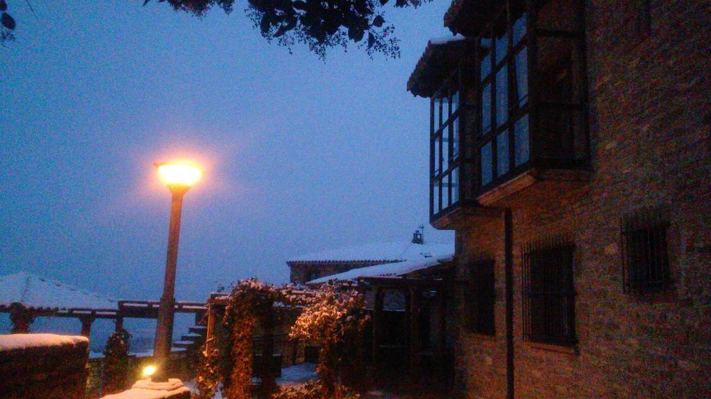 Hospederia Villa De Pintano Dış mekan fotoğraf